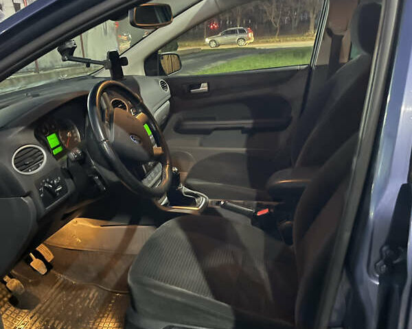 Синій Форд Фокус, об'ємом двигуна 1.6 л та пробігом 177 тис. км за 4700 $, фото 10 на Automoto.ua