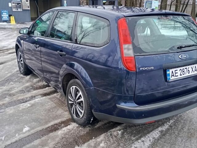 Синий Форд Фокус, объемом двигателя 1.6 л и пробегом 242 тыс. км за 4650 $, фото 5 на Automoto.ua