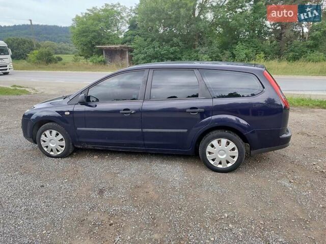 Синій Форд Фокус, об'ємом двигуна 1.6 л та пробігом 278 тис. км за 3850 $, фото 9 на Automoto.ua