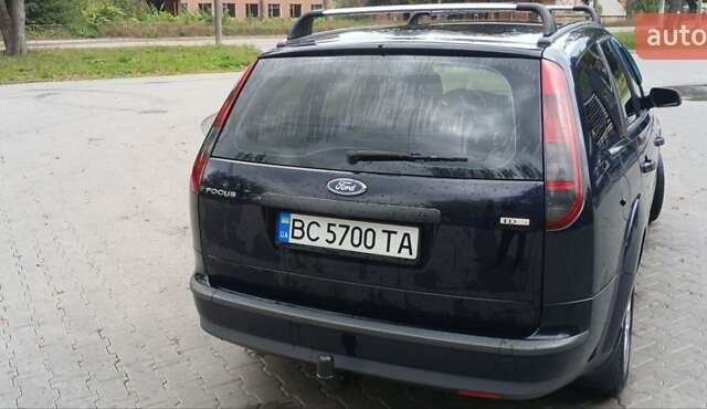 Синий Форд Фокус, объемом двигателя 1.6 л и пробегом 350 тыс. км за 4650 $, фото 11 на Automoto.ua
