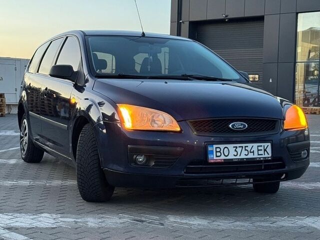 Синій Форд Фокус, об'ємом двигуна 1.6 л та пробігом 263 тис. км за 3999 $, фото 25 на Automoto.ua