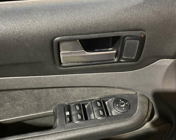 Синій Форд Фокус, об'ємом двигуна 1.6 л та пробігом 177 тис. км за 4700 $, фото 8 на Automoto.ua