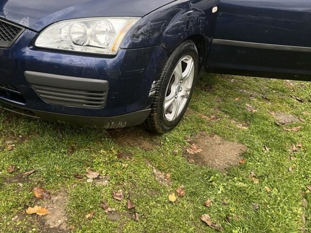 Синий Форд Фокус, объемом двигателя 1.6 л и пробегом 2 тыс. км за 3200 $, фото 3 на Automoto.ua