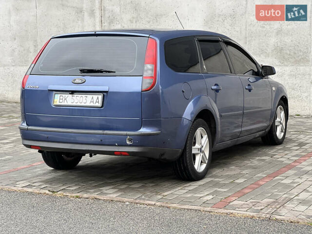 Синий Форд Фокус, объемом двигателя 2 л и пробегом 260 тыс. км за 5500 $, фото 7 на Automoto.ua