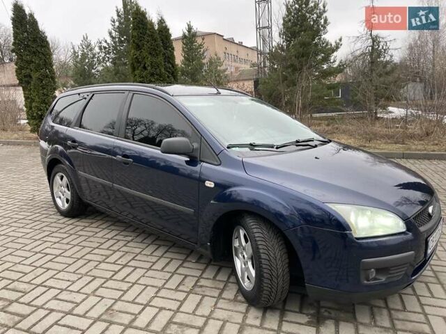 Синий Форд Фокус, объемом двигателя 1.6 л и пробегом 232 тыс. км за 4000 $, фото 6 на Automoto.ua