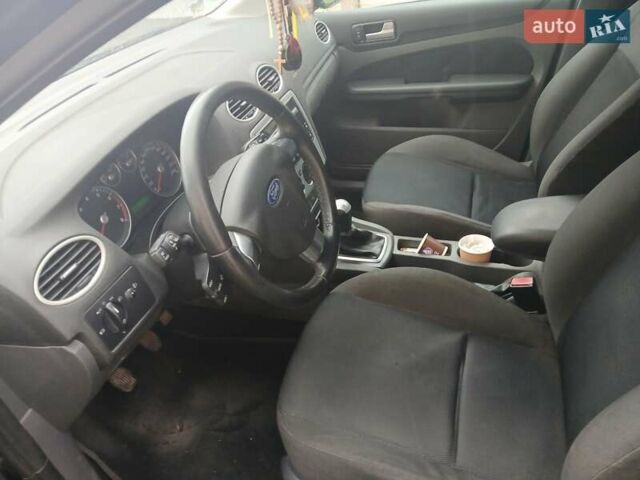 Синій Форд Фокус, об'ємом двигуна 1.6 л та пробігом 201 тис. км за 4500 $, фото 7 на Automoto.ua