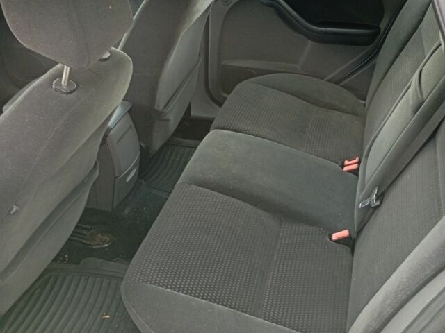 Синий Форд Фокус, объемом двигателя 0 л и пробегом 197 тыс. км за 2450 $, фото 6 на Automoto.ua