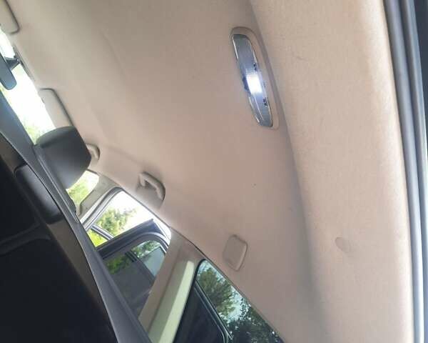 Синий Форд Фокус, объемом двигателя 1.6 л и пробегом 250 тыс. км за 4800 $, фото 17 на Automoto.ua