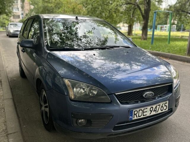 Синий Форд Фокус, объемом двигателя 1.6 л и пробегом 300 тыс. км за 2050 $, фото 3 на Automoto.ua