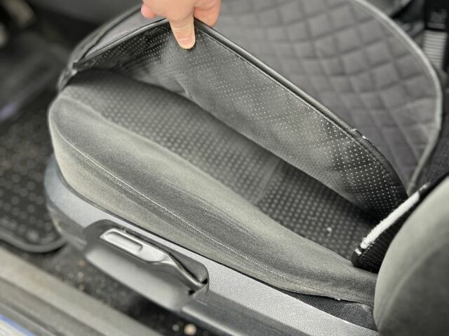 Синий Форд Фокус, объемом двигателя 2 л и пробегом 260 тыс. км за 5500 $, фото 13 на Automoto.ua