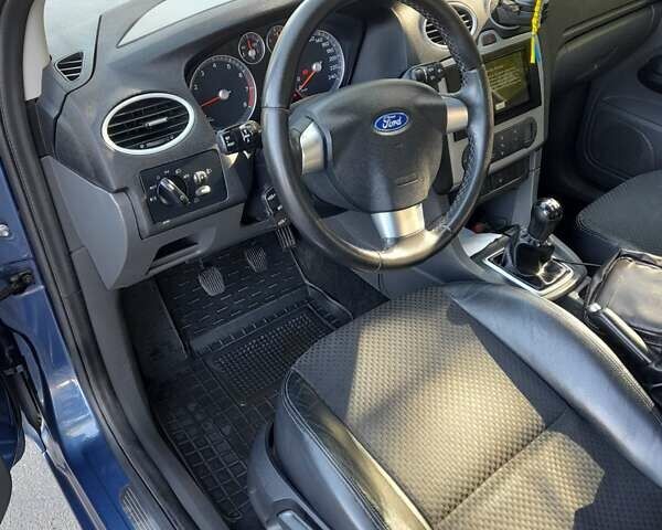 Синій Форд Фокус, об'ємом двигуна 1.6 л та пробігом 240 тис. км за 4700 $, фото 7 на Automoto.ua