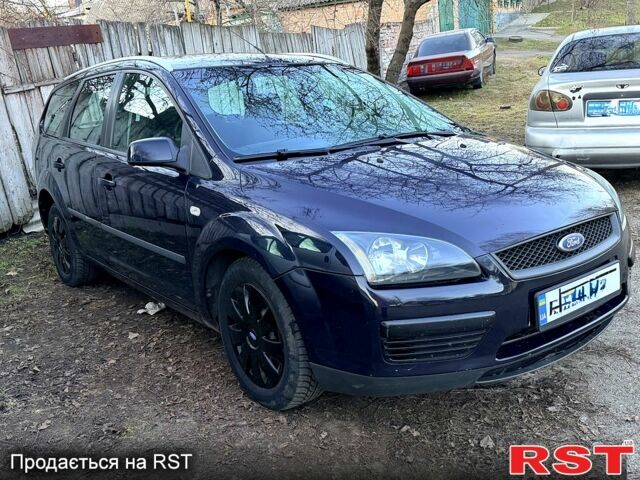 Синій Форд Фокус, об'ємом двигуна 1.6 л та пробігом 220 тис. км за 4300 $, фото 2 на Automoto.ua