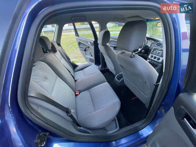 Синий Форд Фокус, объемом двигателя 1.6 л и пробегом 350 тыс. км за 3950 $, фото 12 на Automoto.ua