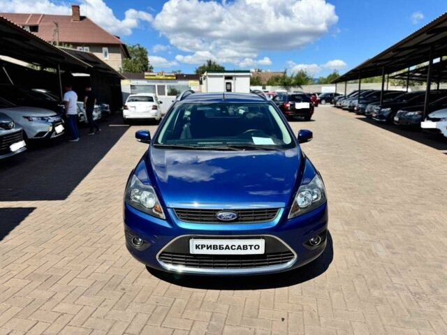 Синий Форд Фокус, объемом двигателя 1.6 л и пробегом 187 тыс. км за 6400 $, фото 1 на Automoto.ua