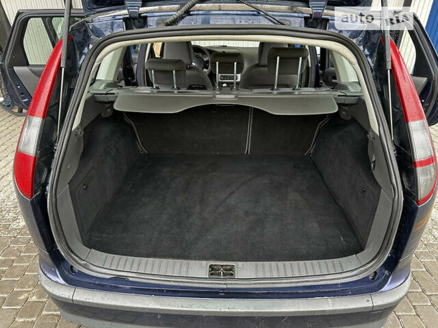 Синий Форд Фокус, объемом двигателя 1.6 л и пробегом 153 тыс. км за 4400 $, фото 16 на Automoto.ua