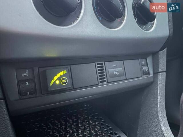 Синий Форд Фокус, объемом двигателя 1.6 л и пробегом 195 тыс. км за 5790 $, фото 23 на Automoto.ua