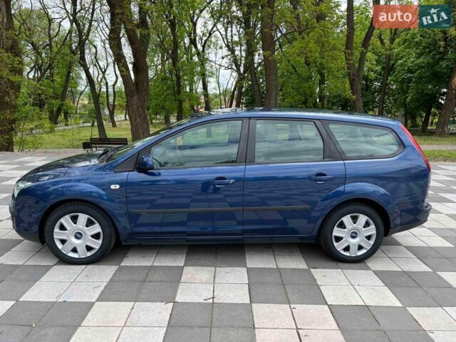 Синій Форд Фокус, об'ємом двигуна 1.6 л та пробігом 194 тис. км за 5499 $, фото 1 на Automoto.ua