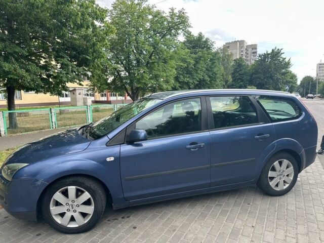 Синий Форд Фокус, объемом двигателя 1.6 л и пробегом 273 тыс. км за 4550 $, фото 3 на Automoto.ua