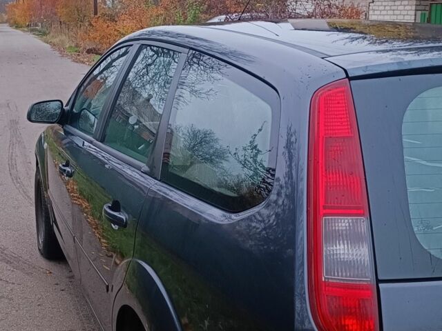 Синий Форд Фокус, объемом двигателя 0 л и пробегом 275 тыс. км за 1700 $, фото 3 на Automoto.ua