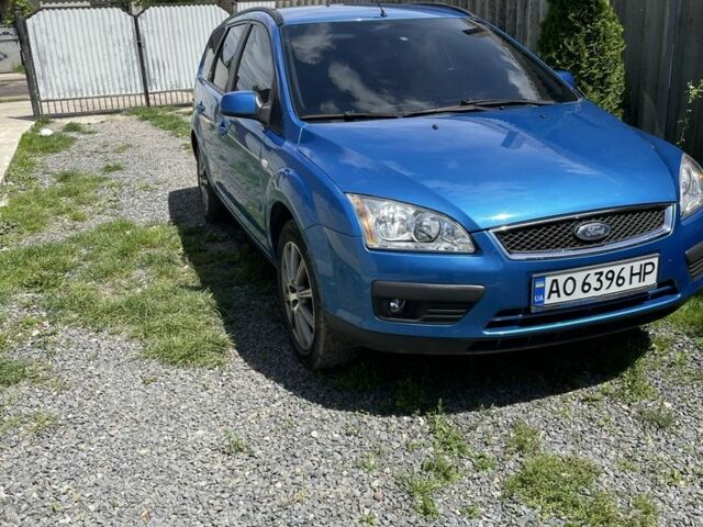 Синий Форд Фокус, объемом двигателя 1.6 л и пробегом 245 тыс. км за 3800 $, фото 1 на Automoto.ua