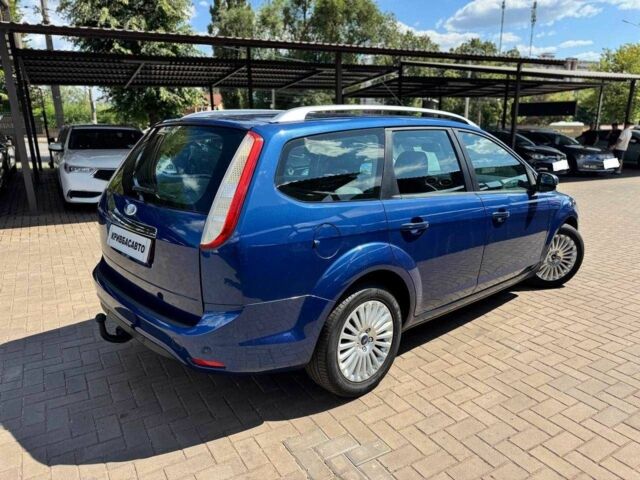 Синий Форд Фокус, объемом двигателя 1.6 л и пробегом 187 тыс. км за 6400 $, фото 7 на Automoto.ua