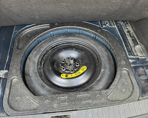 Синий Форд Фокус, объемом двигателя 1.56 л и пробегом 348 тыс. км за 4100 $, фото 9 на Automoto.ua