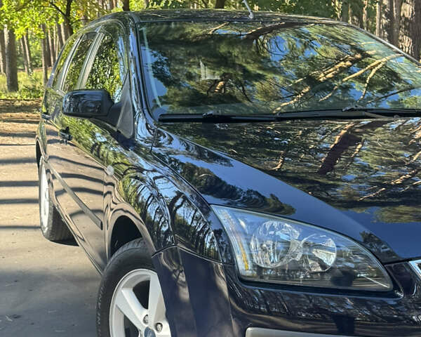 Синій Форд Фокус, об'ємом двигуна 1.6 л та пробігом 216 тис. км за 5200 $, фото 11 на Automoto.ua