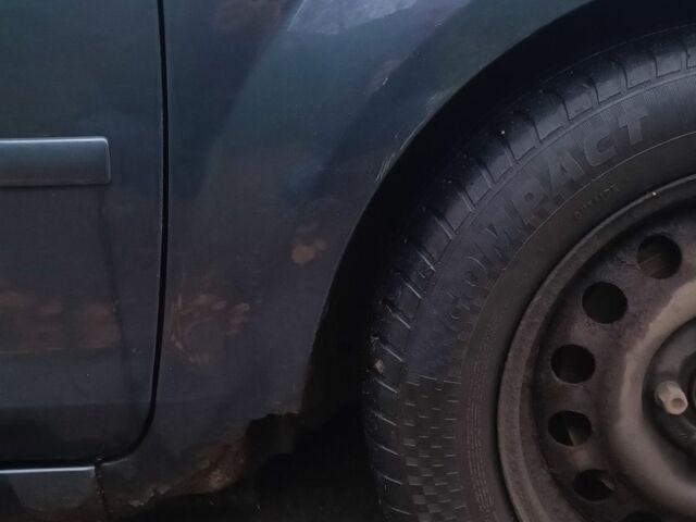 Синий Форд Фокус, объемом двигателя 0 л и пробегом 275 тыс. км за 1700 $, фото 4 на Automoto.ua