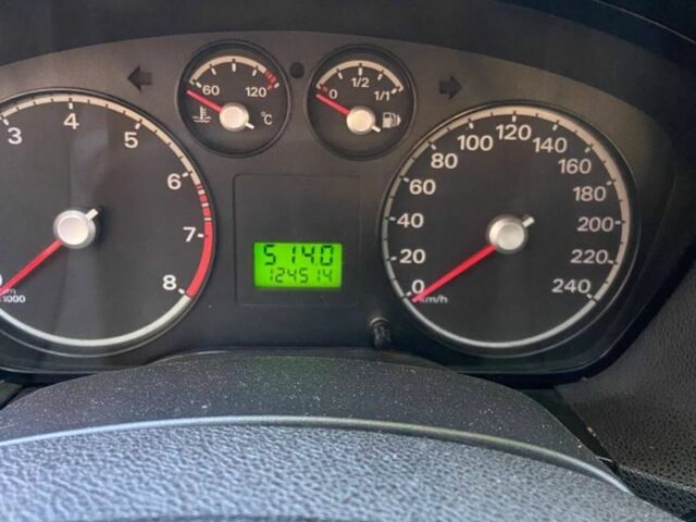 Синий Форд Фокус, объемом двигателя 1.8 л и пробегом 125 тыс. км за 4550 $, фото 3 на Automoto.ua