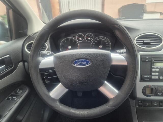 Синій Форд Фокус, об'ємом двигуна 0 л та пробігом 212 тис. км за 5650 $, фото 15 на Automoto.ua