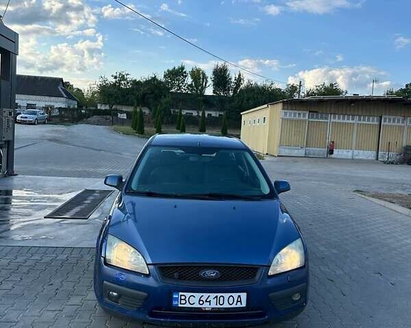 Синий Форд Фокус, объемом двигателя 1.8 л и пробегом 250 тыс. км за 2999 $, фото 7 на Automoto.ua