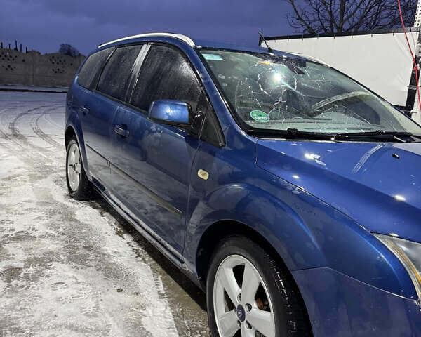 Синій Форд Фокус, об'ємом двигуна 1.6 л та пробігом 32 тис. км за 4000 $, фото 1 на Automoto.ua
