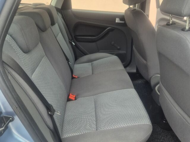 Синій Форд Фокус, об'ємом двигуна 0 л та пробігом 212 тис. км за 5650 $, фото 19 на Automoto.ua