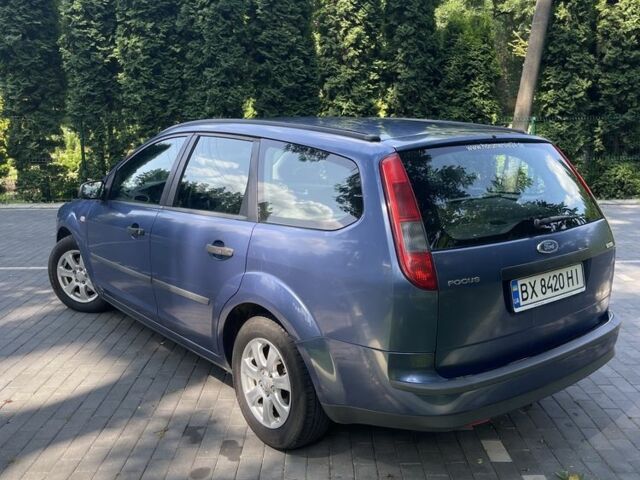 Синій Форд Фокус, об'ємом двигуна 1.6 л та пробігом 358 тис. км за 4200 $, фото 2 на Automoto.ua