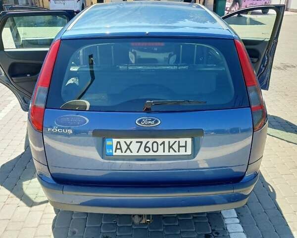 Синий Форд Фокус, объемом двигателя 1.6 л и пробегом 224 тыс. км за 5400 $, фото 8 на Automoto.ua