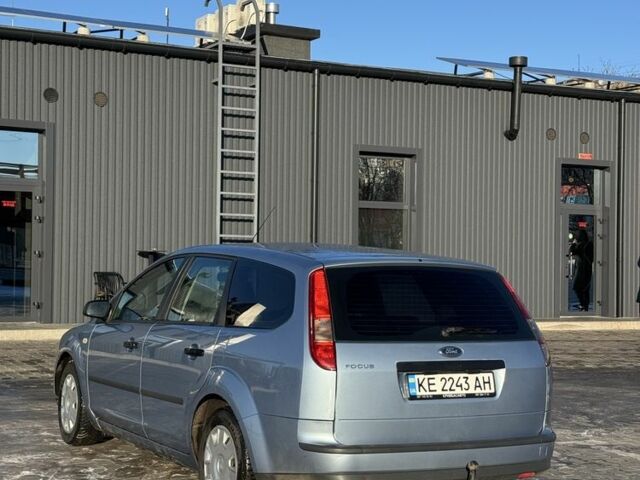 Синий Форд Фокус, объемом двигателя 1.4 л и пробегом 200 тыс. км за 5200 $, фото 7 на Automoto.ua