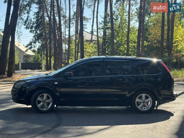 Синій Форд Фокус, об'ємом двигуна 1.6 л та пробігом 216 тис. км за 5200 $, фото 2 на Automoto.ua