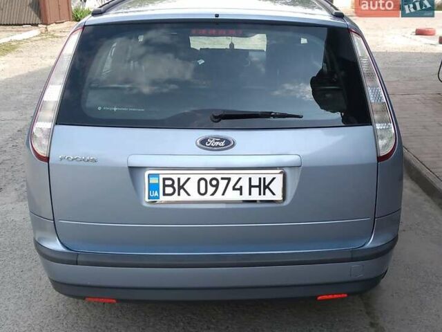 Синій Форд Фокус, об'ємом двигуна 1.6 л та пробігом 191 тис. км за 6100 $, фото 6 на Automoto.ua