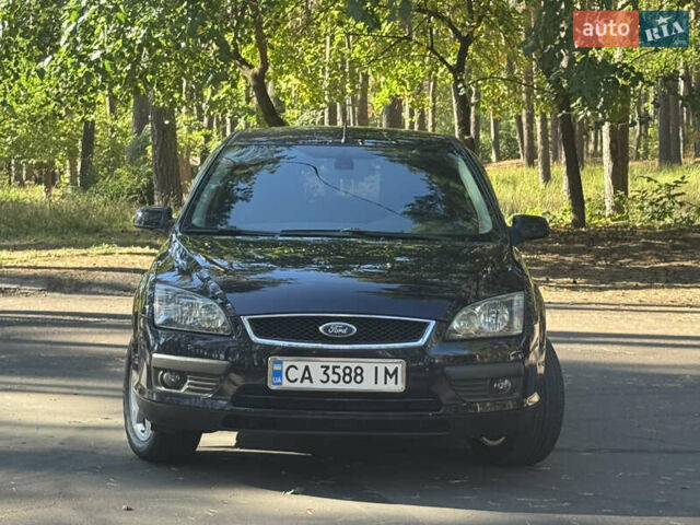 Синій Форд Фокус, об'ємом двигуна 1.6 л та пробігом 216 тис. км за 5200 $, фото 9 на Automoto.ua