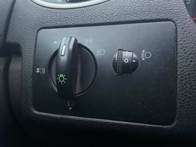 Синій Форд Фокус, об'ємом двигуна 1.6 л та пробігом 195 тис. км за 5790 $, фото 16 на Automoto.ua