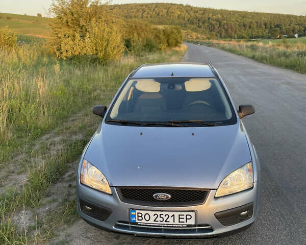 Синий Форд Фокус, объемом двигателя 1.6 л и пробегом 287 тыс. км за 4600 $, фото 7 на Automoto.ua