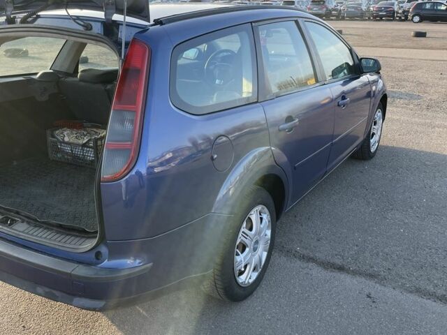 Синий Форд Фокус, объемом двигателя 1.8 л и пробегом 226 тыс. км за 3200 $, фото 22 на Automoto.ua