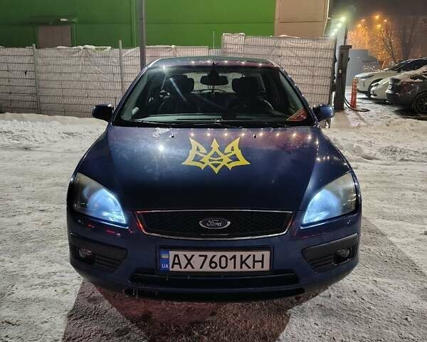 Синий Форд Фокус, объемом двигателя 1.6 л и пробегом 227 тыс. км за 4800 $, фото 7 на Automoto.ua