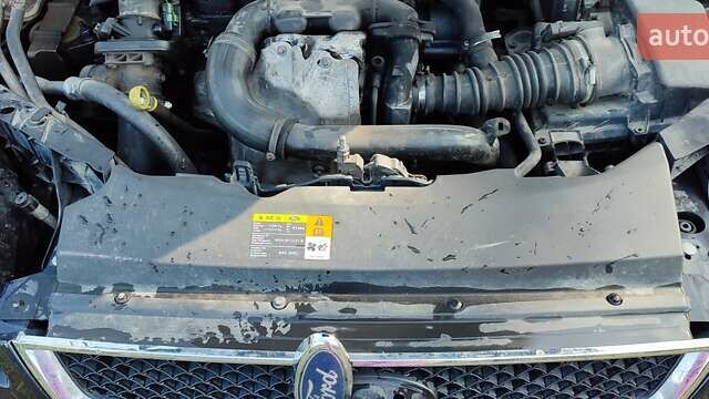 Синий Форд Фокус, объемом двигателя 1.6 л и пробегом 274 тыс. км за 4300 $, фото 7 на Automoto.ua