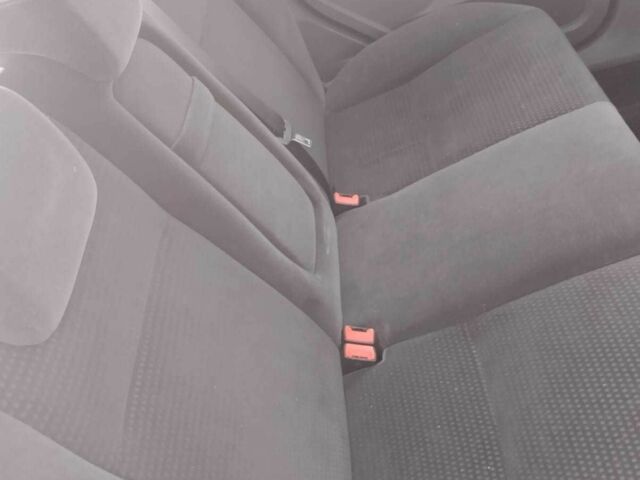 Синій Форд Фокус, об'ємом двигуна 1.6 л та пробігом 203 тис. км за 2964 $, фото 16 на Automoto.ua