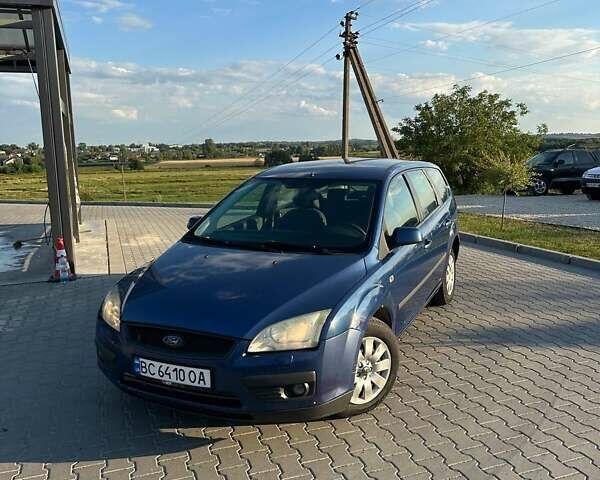 Синий Форд Фокус, объемом двигателя 1.8 л и пробегом 250 тыс. км за 2999 $, фото 1 на Automoto.ua