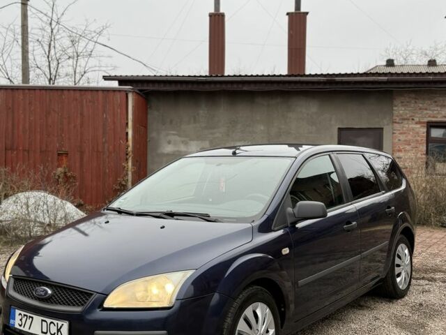 Синій Форд Фокус, об'ємом двигуна 1.6 л та пробігом 274 тис. км за 2850 $, фото 2 на Automoto.ua
