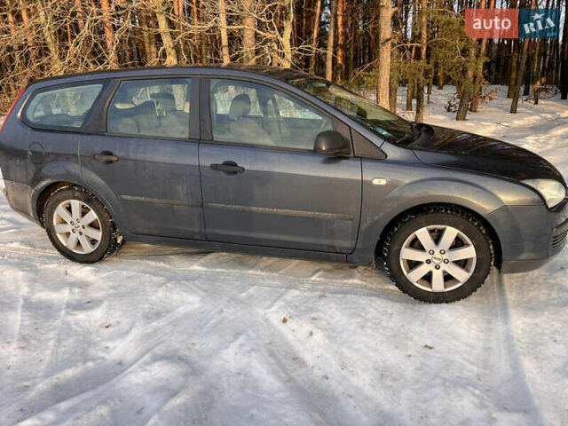 Синій Форд Фокус, об'ємом двигуна 2 л та пробігом 240 тис. км за 4700 $, фото 1 на Automoto.ua