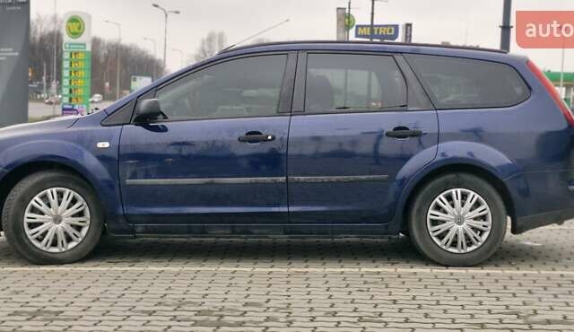 Синий Форд Фокус, объемом двигателя 1.6 л и пробегом 300 тыс. км за 4300 $, фото 1 на Automoto.ua