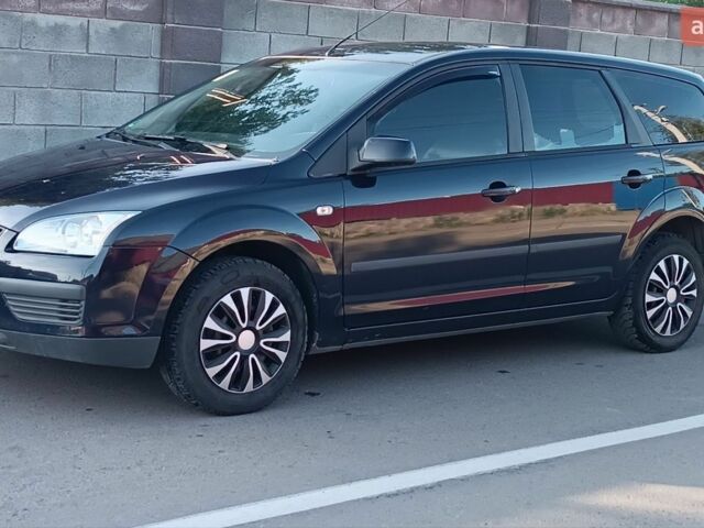 Синій Форд Фокус, об'ємом двигуна 1.8 л та пробігом 298 тис. км за 3250 $, фото 9 на Automoto.ua